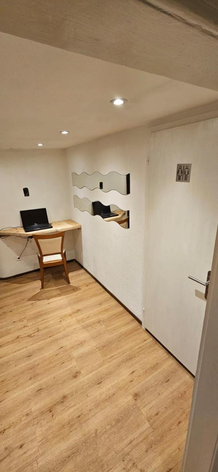 Apartamento Airolo With Private Parking Exterior foto