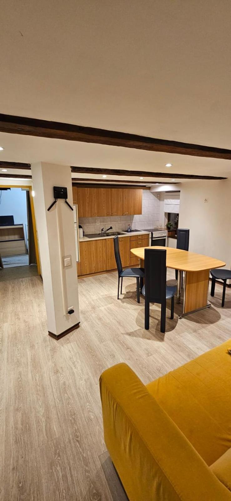 Apartamento Airolo With Private Parking Exterior foto
